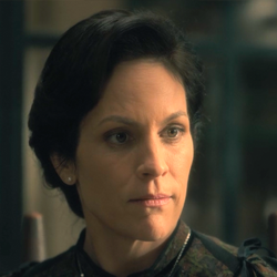 Annabeth Gish as Mrs. Dudley Annabeth Gish as Mrs. Dudley